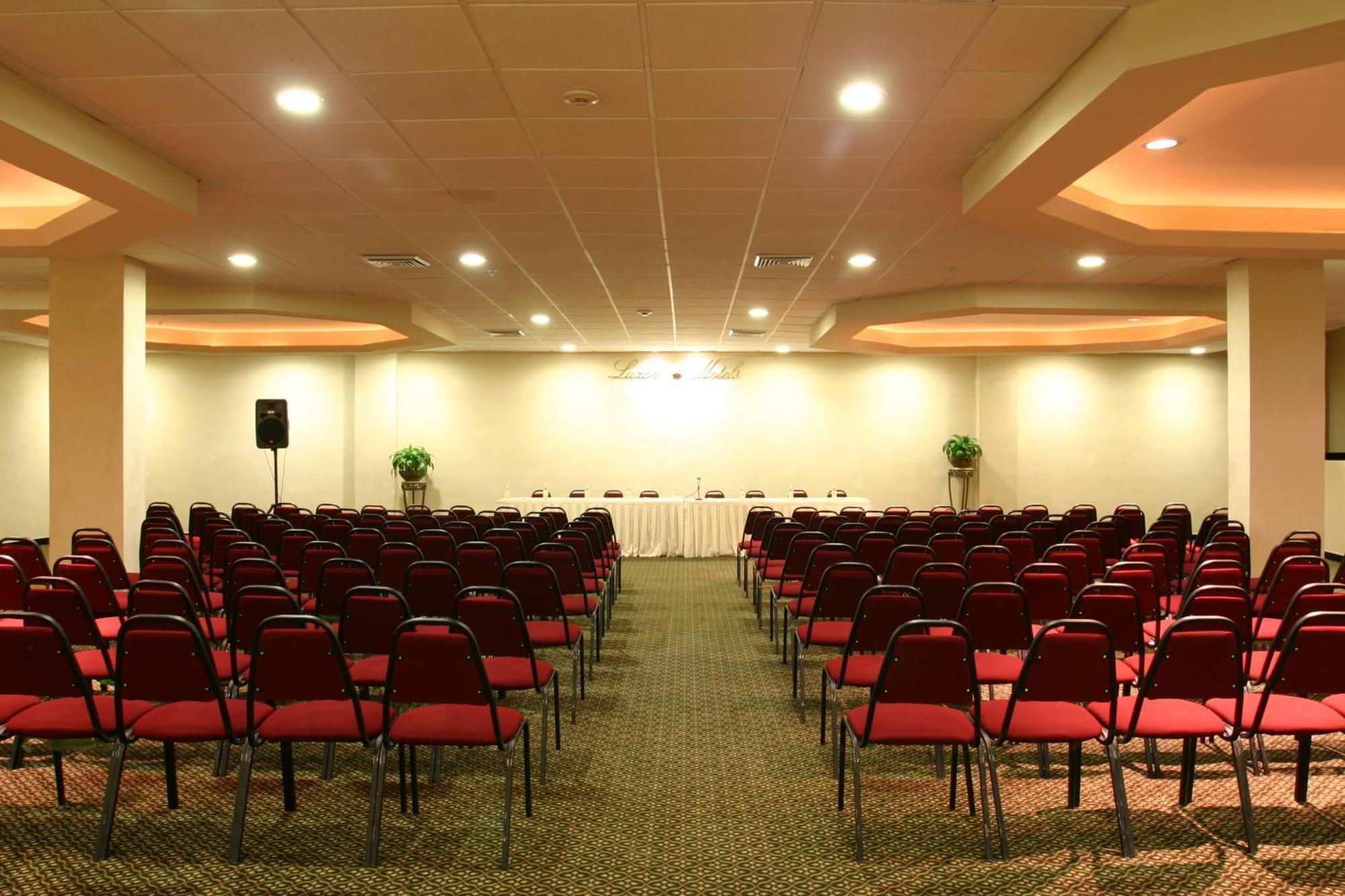 Antaris Galerias Hotel Monterrey Ngoại thất bức ảnh